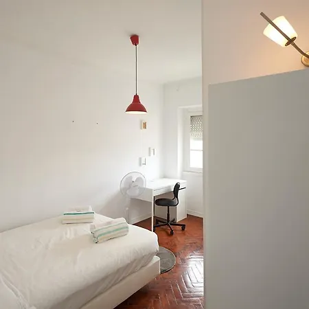 Beguest For 6 * Lisboa